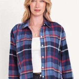 Old Navy Women's Plaid Shirt in Blue and Red
